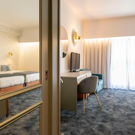 D. Afonso & 3* Monte Real