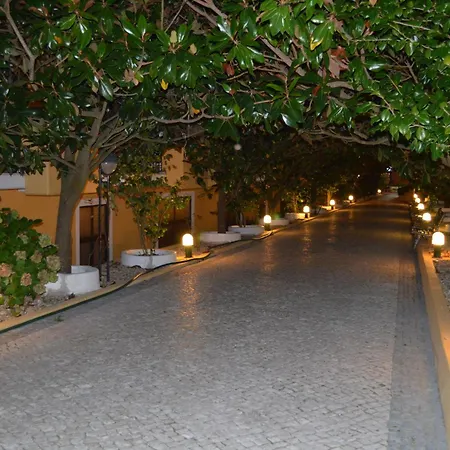 D. Afonso & Hotel Monte Real